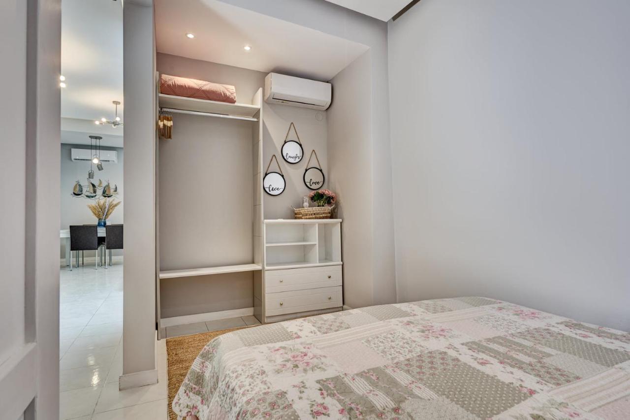 Old Town Luxury Velvet Apartment Rhodes City Exteriör bild